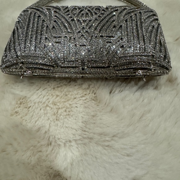 Silver Swavorsky Crystal Clutch - Picture 4 of 6